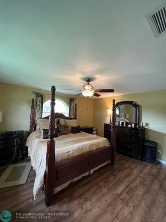 Image 3 - 16778 Southwest 49th Street, Southwest Ranches, Broward County, FL 33331, USA - House for sale