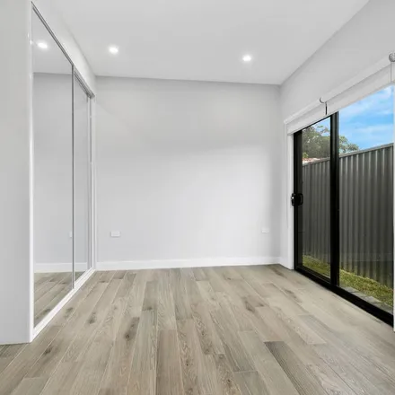 Image 4 - Northcliffe Drive, Berkeley NSW 2506, Australia - Apartment for rent