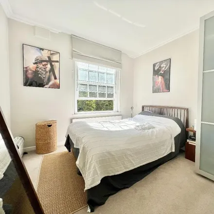 Image 5 - Rupert House, Nevern Square, London, SW5 9PL, United Kingdom - Apartment for rent