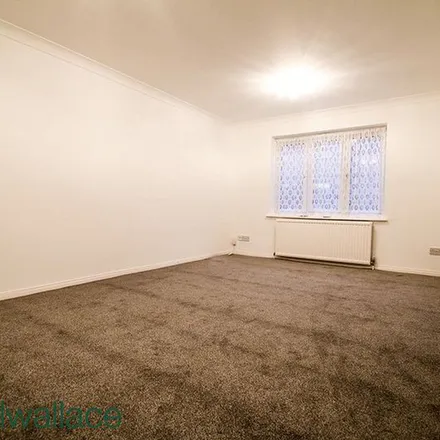 Image 3 - The Colonnade, Cheshunt, EN8 0AW, United Kingdom - Apartment for rent