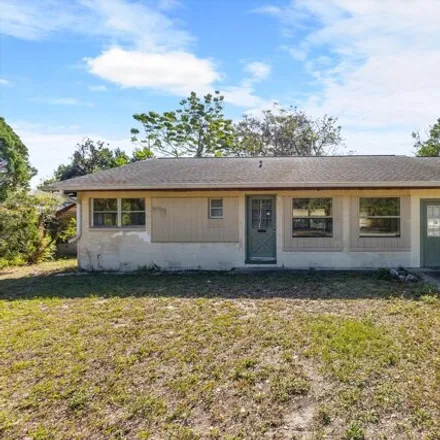 Buy this 2 bed house on 1335 Elray Boulevard in Oakland Park, Lake County