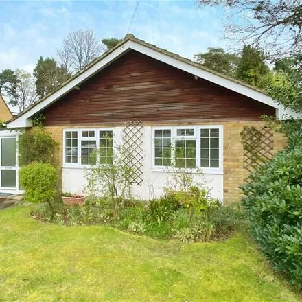 Buy this 3 bed house on Pine Drive in Finchampstead, RG40 3LE