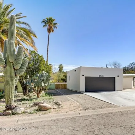 Image 6 - 5955 East Lester Drive, Tucson, AZ 85712, USA - House for sale