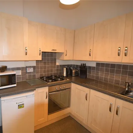 Image 2 - 11 Cathcart Place, City of Edinburgh, EH11 2HE, United Kingdom - Apartment for rent
