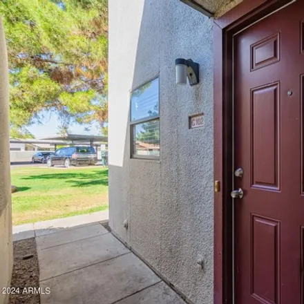 Buy this 3 bed condo on West Campo Bello Drive in Phoenix, AZ 85053