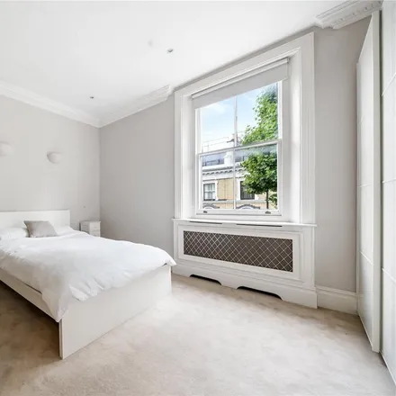 Image 3 - 61 Linden Gardens, London, W2 4HB, United Kingdom - Apartment for rent
