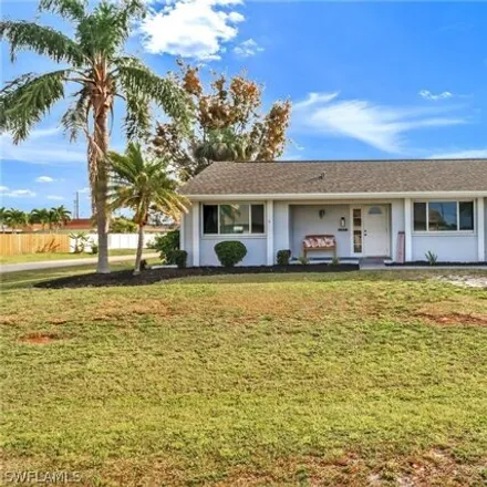 Image 1 - 3720 Southeast 8th Court, Cape Coral, FL 33904, USA - House for sale