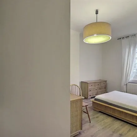Rent this 2 bed apartment on Schotland in Rue d'Écosse - Schotlandstraat, 1060 Saint-Gilles - Sint-Gillis