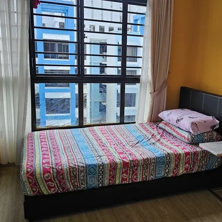 Rent this 1 bed room on Blk 470 in Fajar, Segar Road
