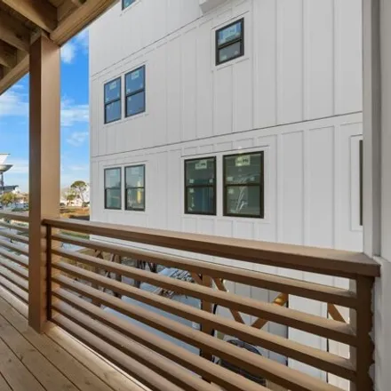 Image 9 - 904 St Joseph Street, Carolina Beach, NC 28428, USA - House for sale