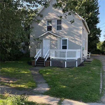 Image 1 - 226 West 39th Street, Lorain, OH 44052, USA - House for sale