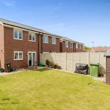 Image 2 - 6 George Holmes Way, Stoke Gifford, BS16 1QA, United Kingdom - Duplex for sale