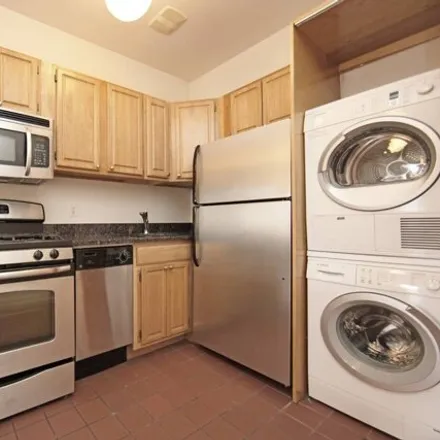 Image 4 - 195 5th Ave Unit 3, Brooklyn, New York, 11217 - House for rent