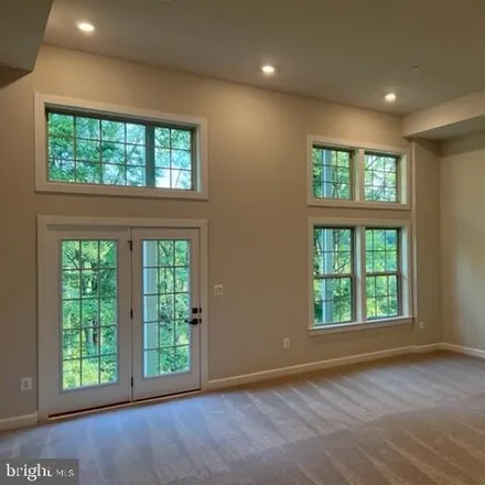 Image 3 - Baltimore National Pike, Ellicott City, MD 20140, USA - Townhouse for sale