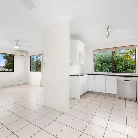 Image 6 - 57 Dunellan Street, Greenslopes QLD 4120, Australia - Apartment for rent