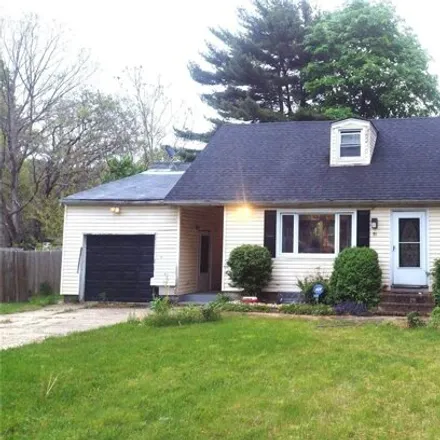 Buy this 4 bed house on 85 Wilson Avenue in Gordon Heights, Suffolk County