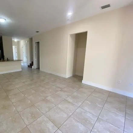 Image 7 - 3334 W 96th Pl, Hialeah, Florida, 33018 - House for rent