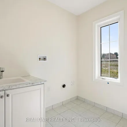Image 5 - 3154 8th Line, Bradford West Gwillimbury, ON L3Z 0C1, Canada - Apartment for rent