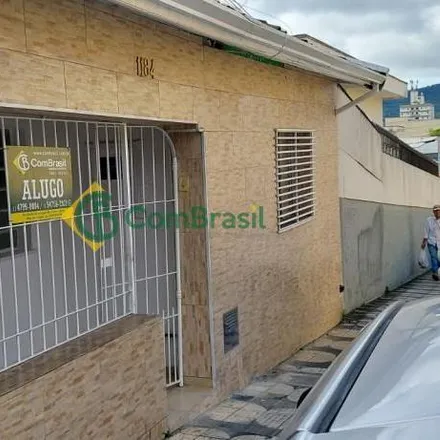 Rent this 2 bed house on Rua Coronel Santos Cardoso in Centro, Mogi das Cruzes - SP