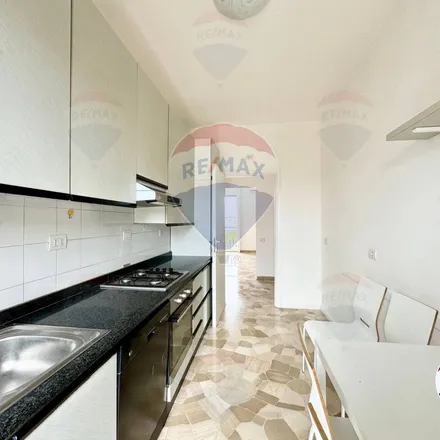 Image 3 - Via Ferrante Aporti 34, 20125 Milan MI, Italy - Apartment for rent