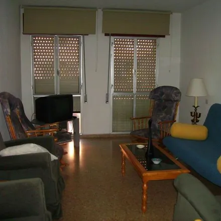 Rent this 4 bed apartment on Calle Esperanza in 14001 Córdoba, Spain