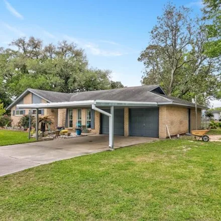 Image 2 - 3175 64th Street, Port Arthur, TX 77640, USA - House for sale