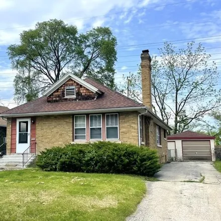 Buy this 3 bed house on 666 West Keith Avenue in Waukegan, IL 60085