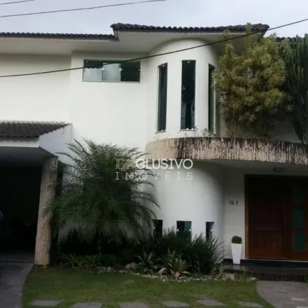 Buy this 4 bed house on Ciclofaixa Caetano Monteiro in Vila Progresso, Niterói - RJ