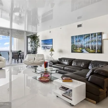 Buy this 3 bed condo on L'Hermitage Reserve in Galt Ocean Drive, Fort Lauderdale