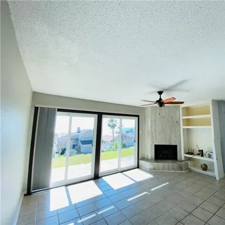 Image 2 - 1363 Bayview Drive, Nueces Bay Colonia, Portland, TX 78374, USA - House for rent
