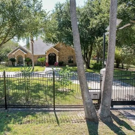 Image 3 - 4645 7 Mile Line, Shary Country Acres Colonia, McAllen, TX 78504, USA - House for sale