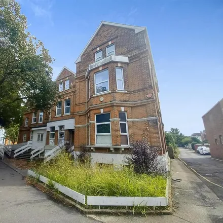 Rent this studio apartment on Shorncliffe Road in Folkestone, CT20 2SH