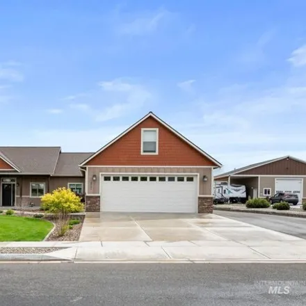 Buy this 3 bed house on 3711 22nd Street in Lewiston, ID 83501