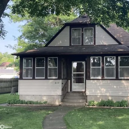Buy this 3 bed house on 817 S Garfield Ave in Burlington, Iowa
