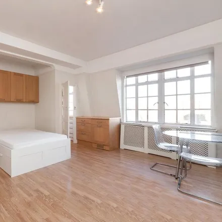 Rent this studio apartment on Endsleigh Court in 24 Upper Woburn Place, London