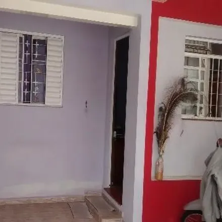 Buy this 2 bed house on Rua Marte in Jardim Santo Antônio, Osasco - SP