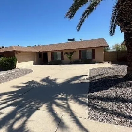 Rent this 3 bed house on 4223 East Mandan Street in Phoenix, AZ 85044