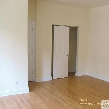 Image 3 - 2600 N Kimball Ave, Unit 302 - Apartment for rent