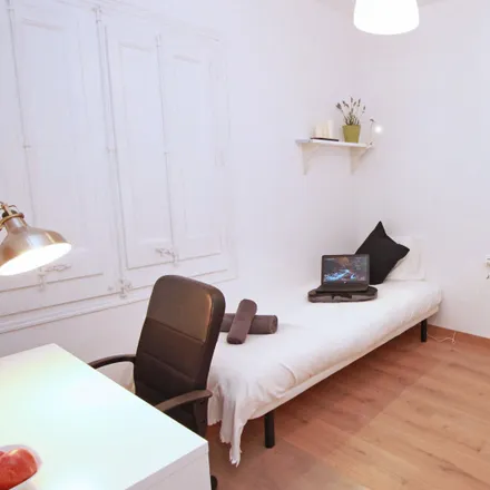 Rent this 1studio room on Carrer de la Marina in 127, 08013 Barcelona