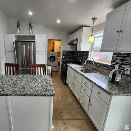 Image 2 - 1266 3655 South, West Valley City, UT 84119, USA - Apartment for sale
