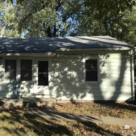 Buy this 2 bed house on 2048 Hayes Drive in Manhattan, KS 66502