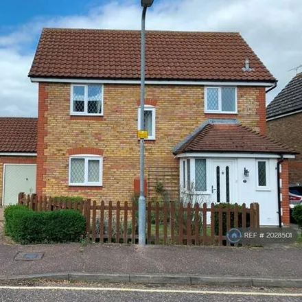 Rent this 3 bed house on Constance Close in Chelmsford, CM1 7BW