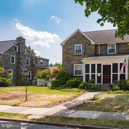 Image 1 - 916 Collenbrook Avenue, Aronimink, Upper Darby, PA 19026, USA - House for sale