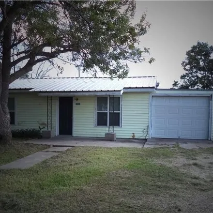 Image 2 - 464 Austin Avenue, Seadrift, Calhoun County, TX 77983, USA - House for sale