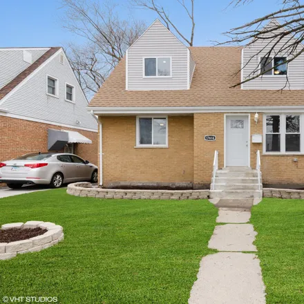 Buy this 3 bed house on 17614 South Burnham Avenue in Lansing, IL 60438