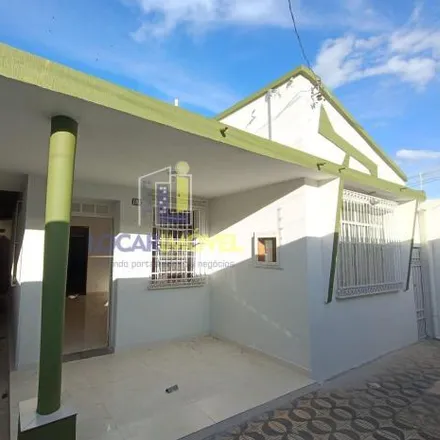 Rent this 3 bed house on Centro Regional de Referencia Doutor Crescêncio Silveira in Rua Professora Ana Almeida, Centro