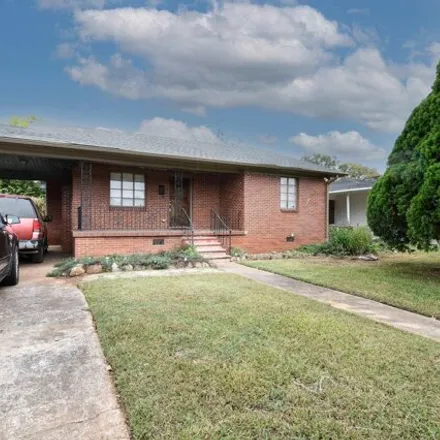 Buy this 2 bed house on 907 Center Place Southwest in Birmingham, AL 35211