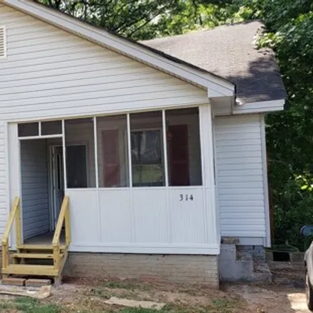 Buy this 2 bed house on 332 F Street in Thomaston, GA 30286