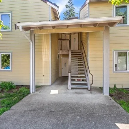 Buy this 2 bed condo on 4225 Wintergreen Cir Apt 154 in Bellingham, Washington