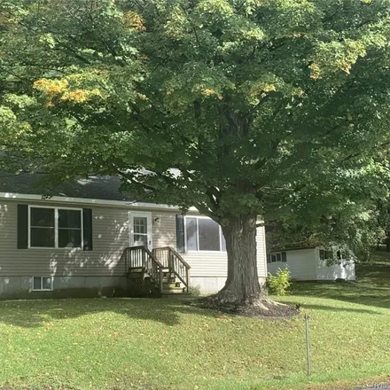 Buy this 2 bed house on 2524 Holman City Road in Paris, Oneida County